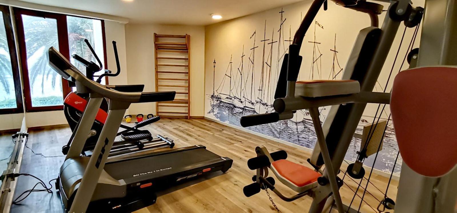 Yachting Hotel كوينتيرو المظهر الخارجي الصورة